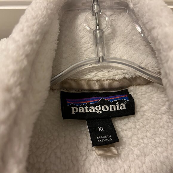 PATAGONIA Sz XL Cream / Ivory Re-Tool Snap-T Plush Polartec Pullover Fleece Top - Picture 5 of 7